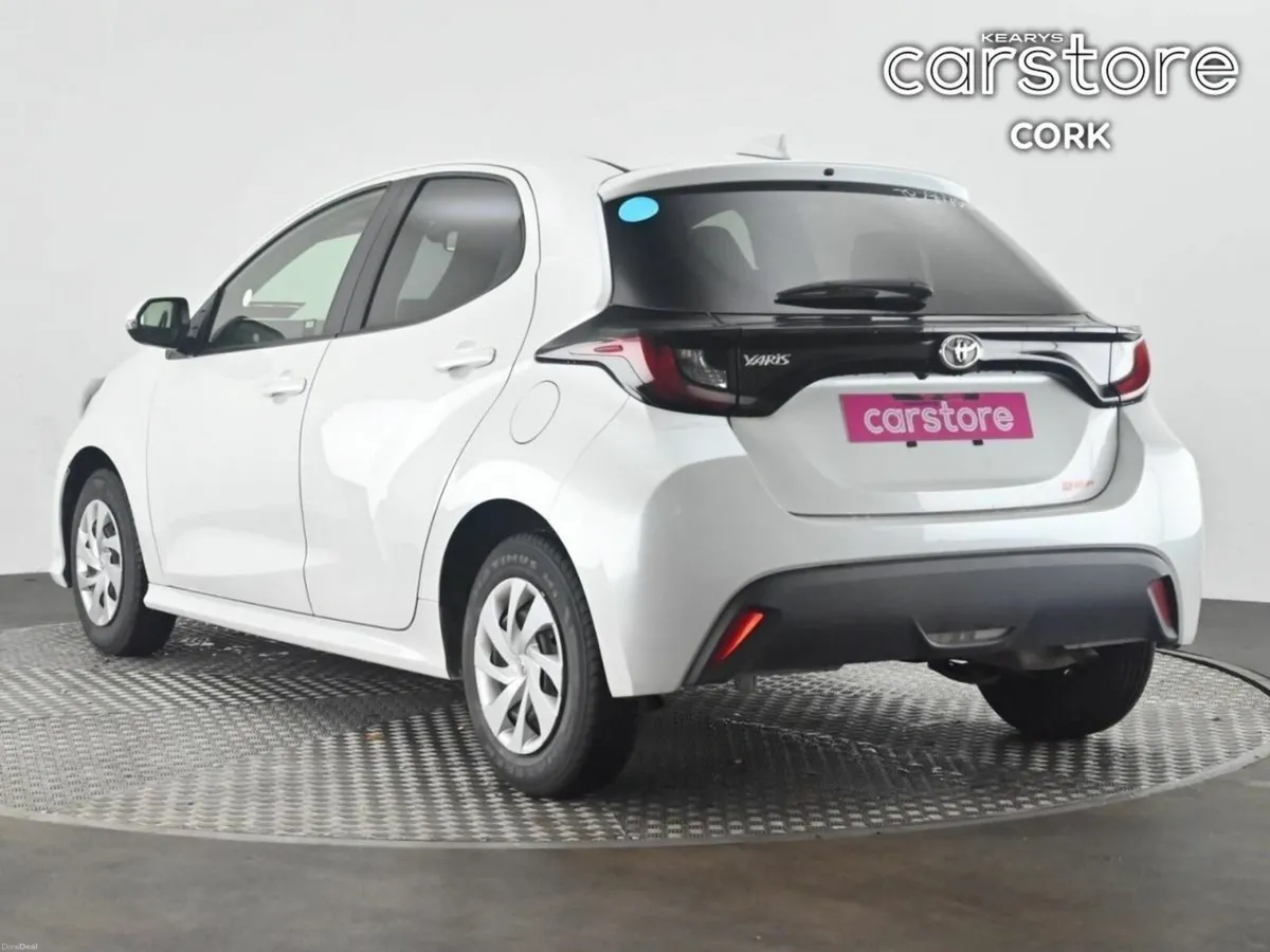 Toyota Yaris 1.0 5Dr Auto - Image 3