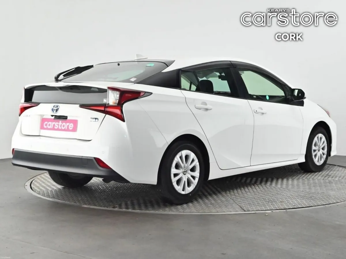 Toyota Prius 1.8 Hybrid - Image 5