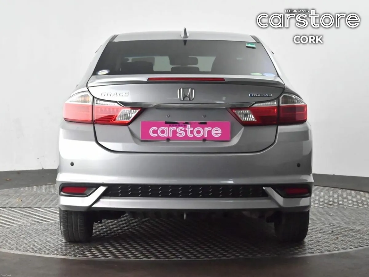 Honda Grace Hybrid 1.5 AUTO - Image 4