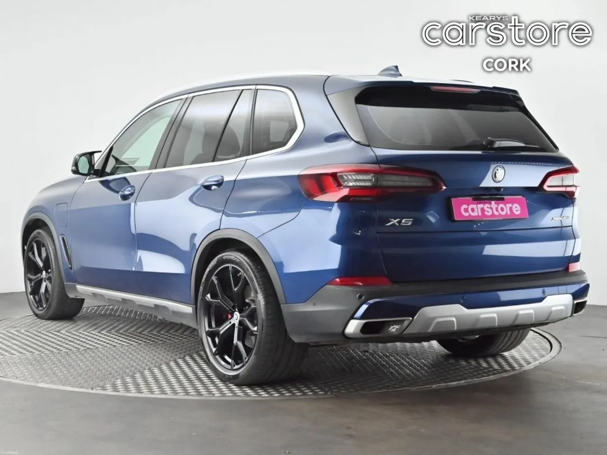 BMW X5 xDrive45e xLine - Image 4
