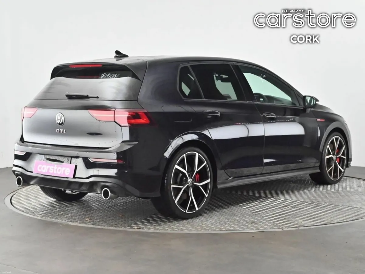 Volkswagen Golf 2.0 GTI Auto - Image 5