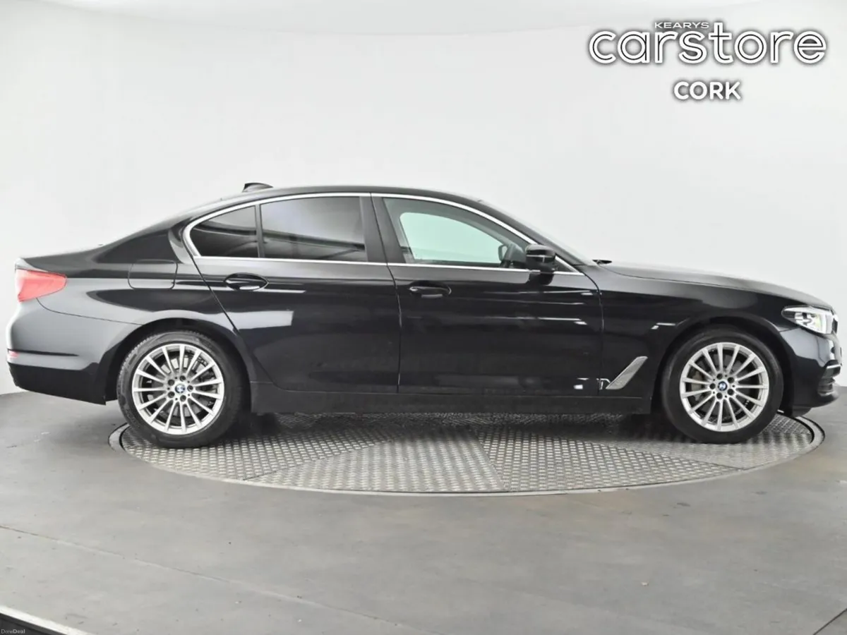 BMW 5-Series 530e xDrive SE Auto - Image 2