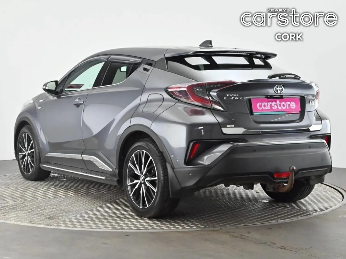 Toyota C-HR 1.8 HYBRID SOL - Image 4