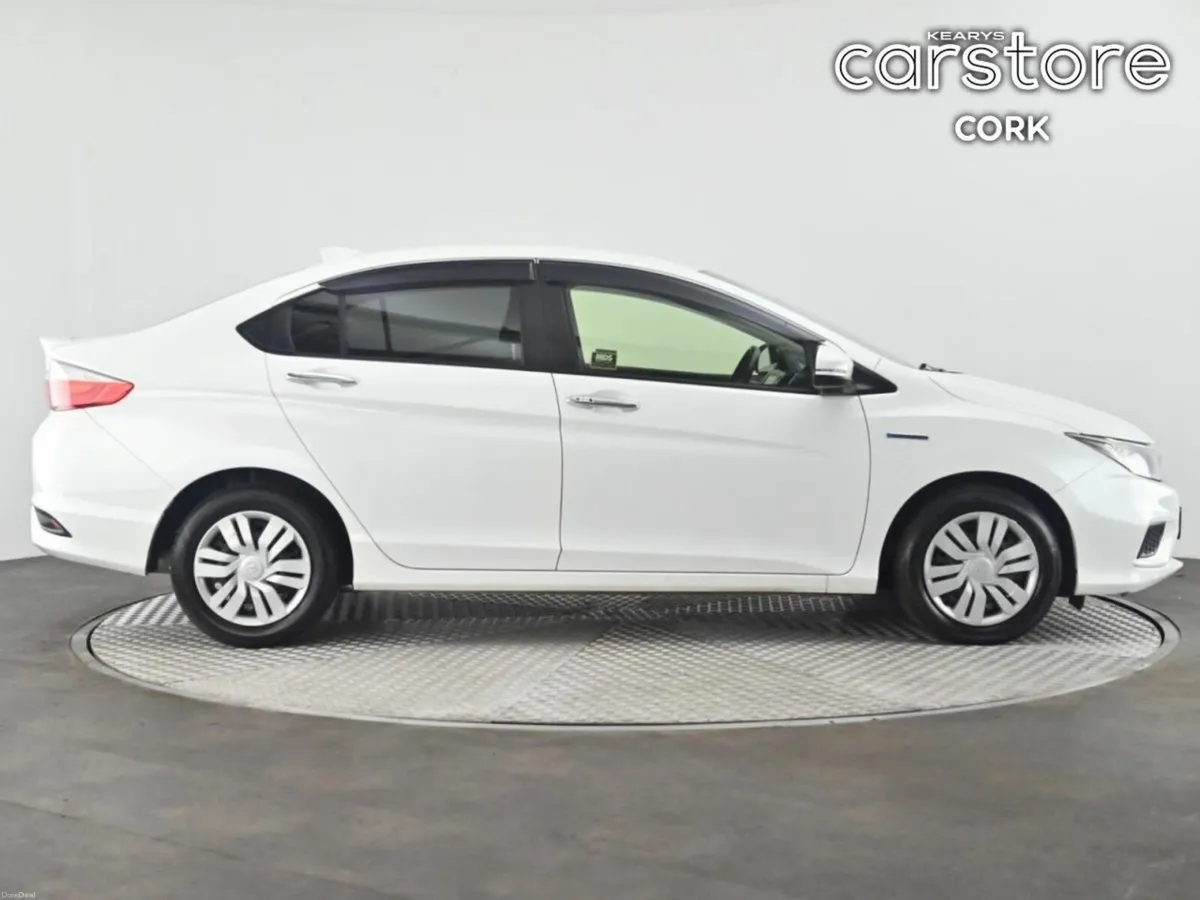 Honda Grace GRACE DAA-GM4 4 DR AUTO - Image 3