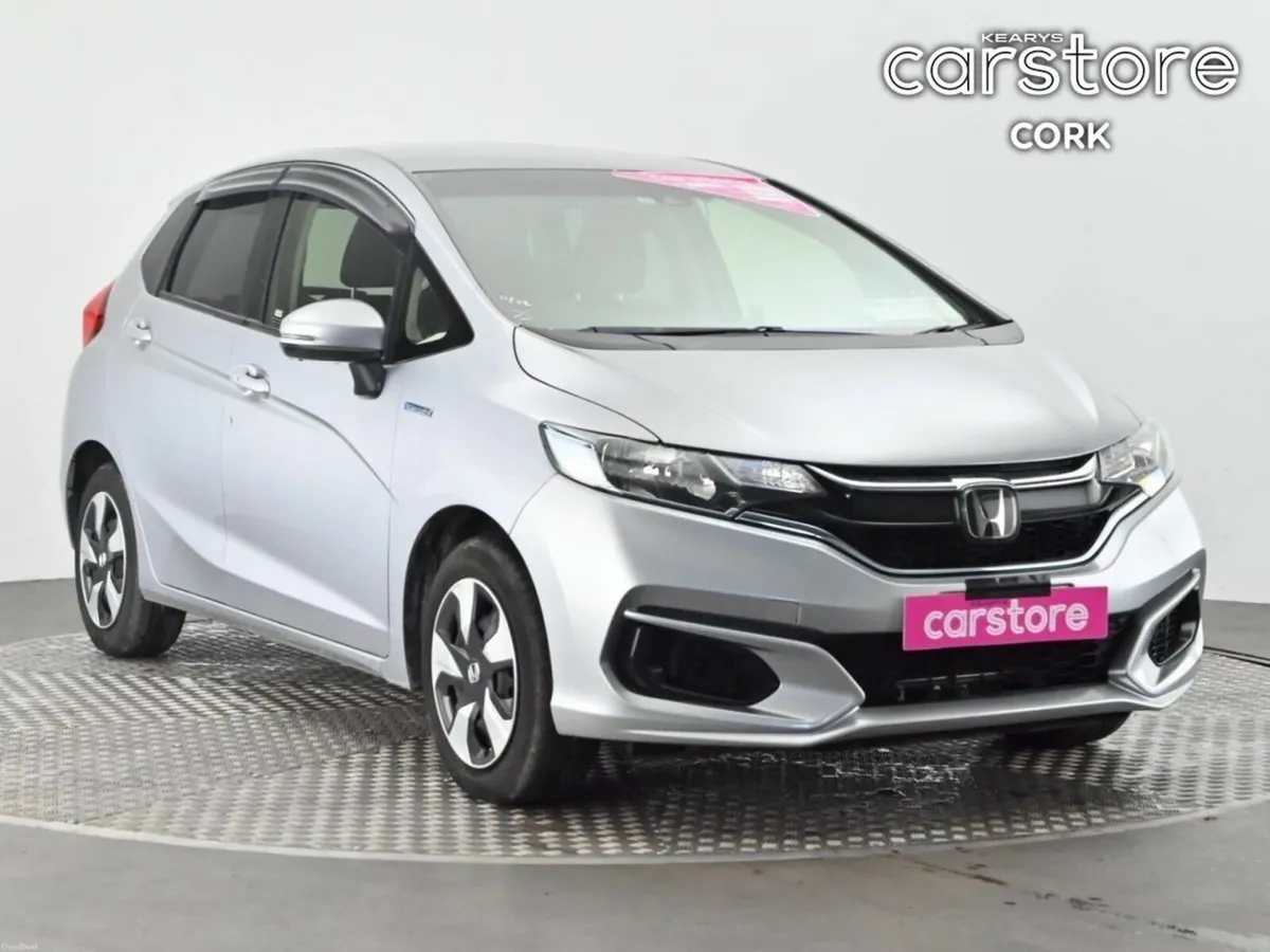 Honda Fit 1.5 FIT HYBRID 5DR AUTO - Image 1