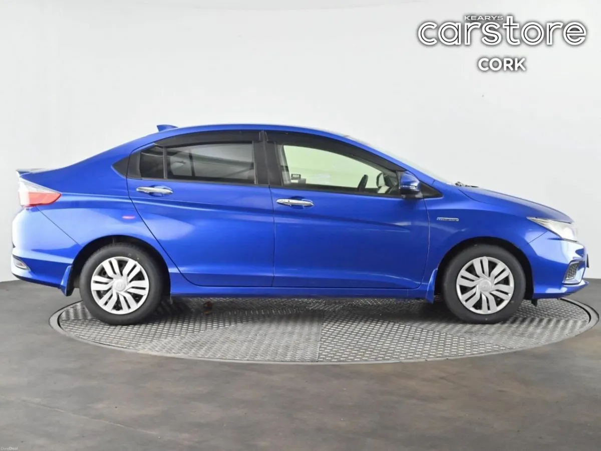 Honda Grace 1.5 Hybrid 4 DR AUTO - Image 3