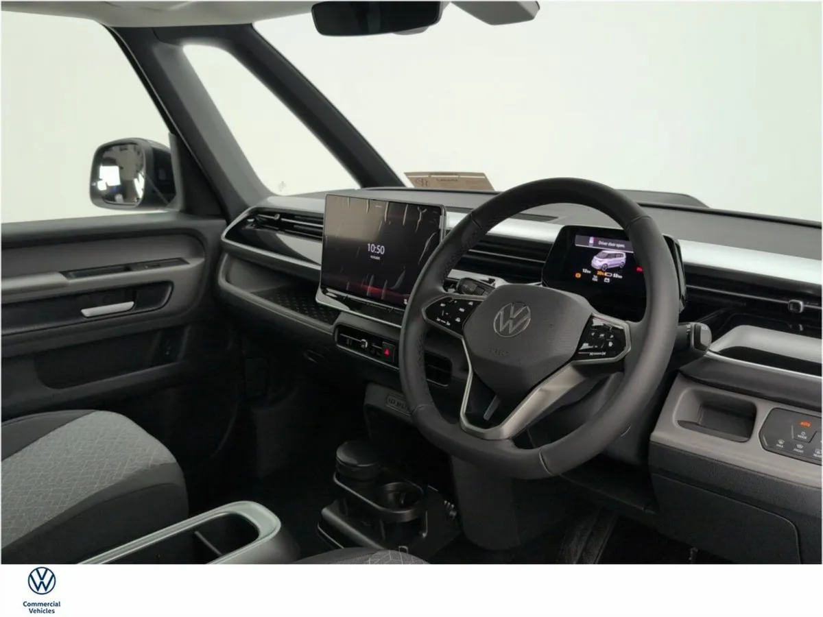 Volkswagen ID.Buzz LIFE 86KWH 280HP LWB - Image 4