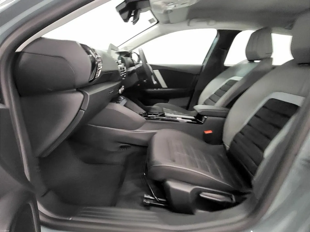 Citroen e-C4 Plus BEV 420 range 54Kwh 156HP From € - Image 5