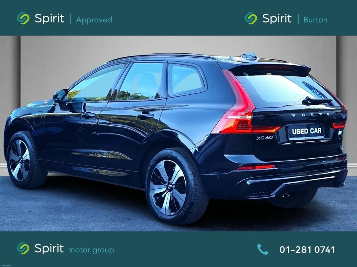 Volvo XC60 T6 Recharge AWD Dark Plus  Recharge T6 - Image 2