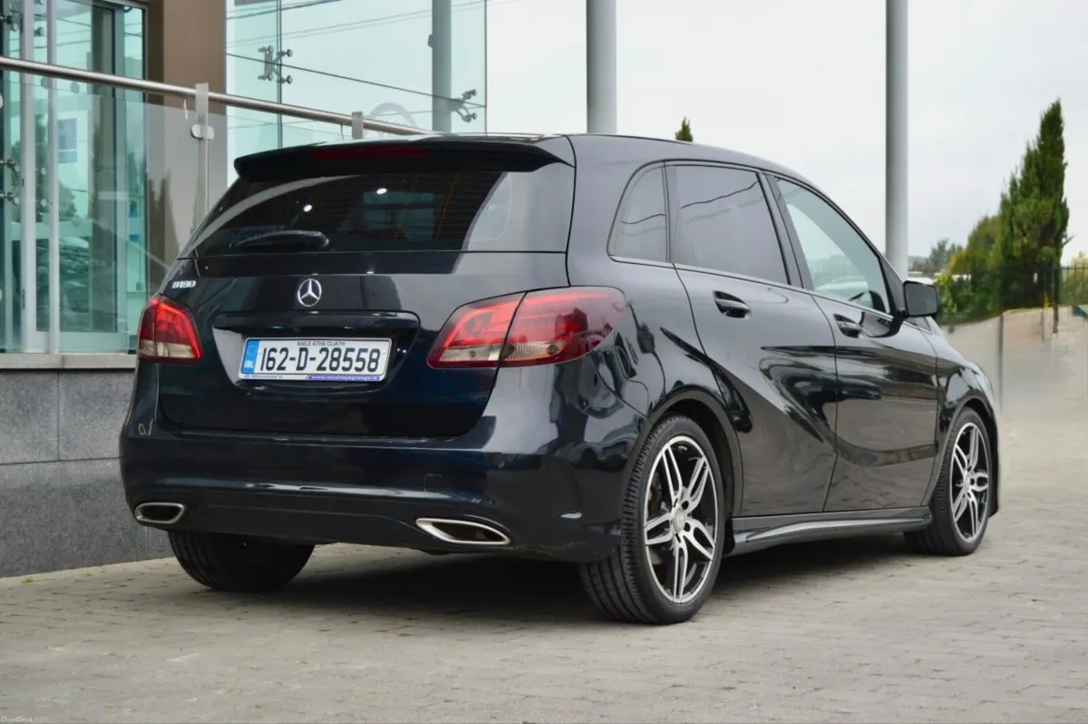 Mercedes-Benz B-Class B 180 D AMG LINE - Image 4