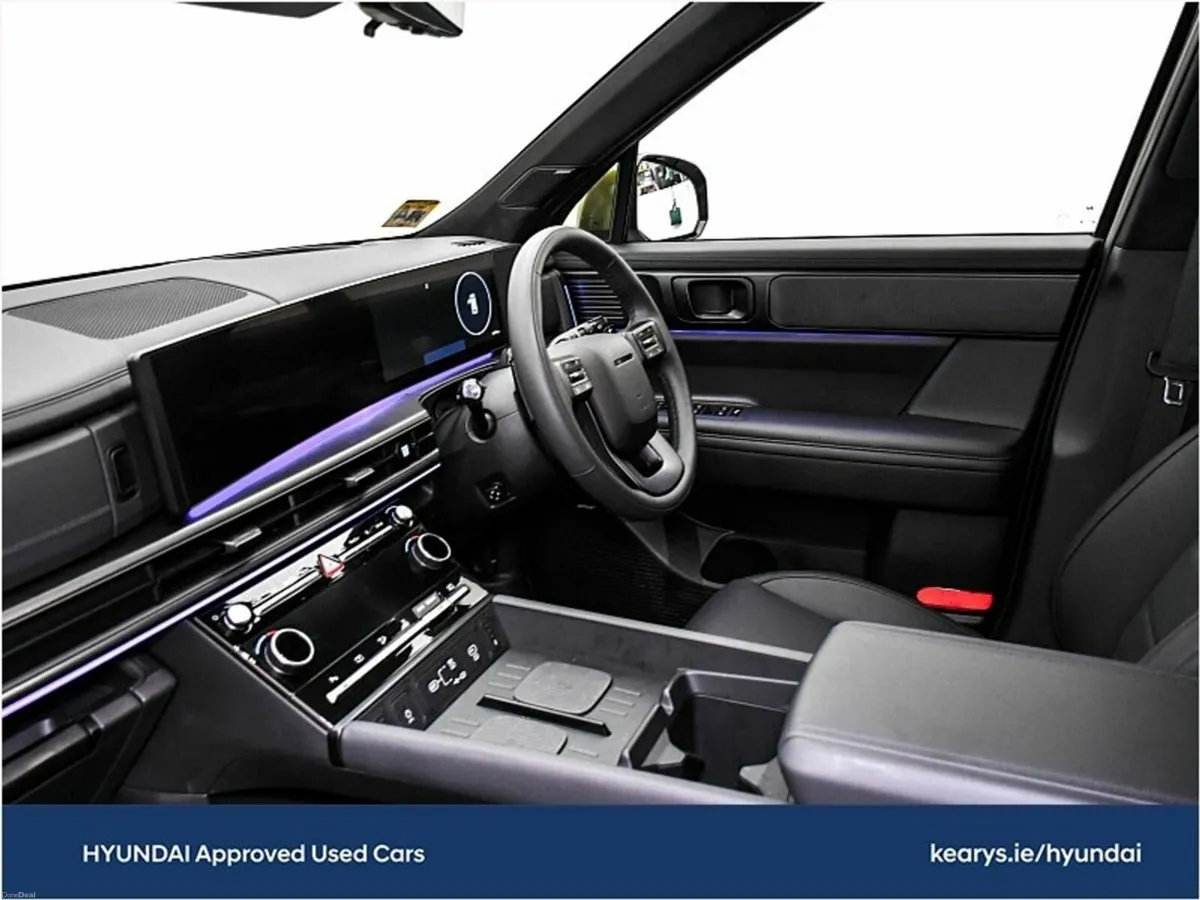 Hyundai Santa Fe Premium Calligraphy PHEV,Order Yo - Image 5