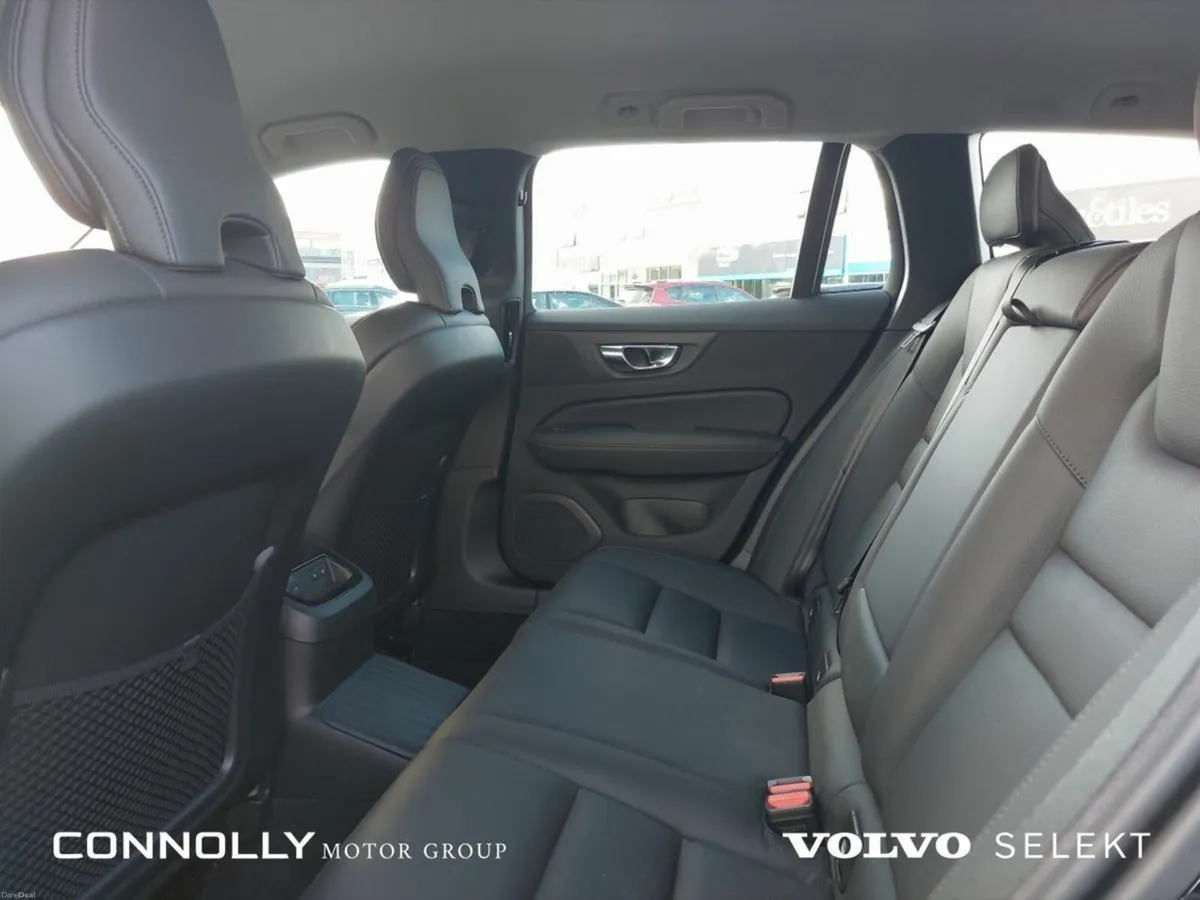 Volvo V60 PLUS Dark | €565pm | Plug In Hybrid | Hu - Image 5