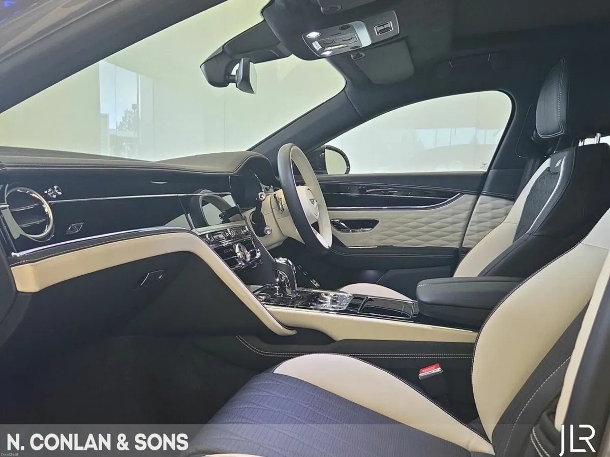 Bentley Flying Spur S 3.0 V6 PHEV AUTO - Image 3