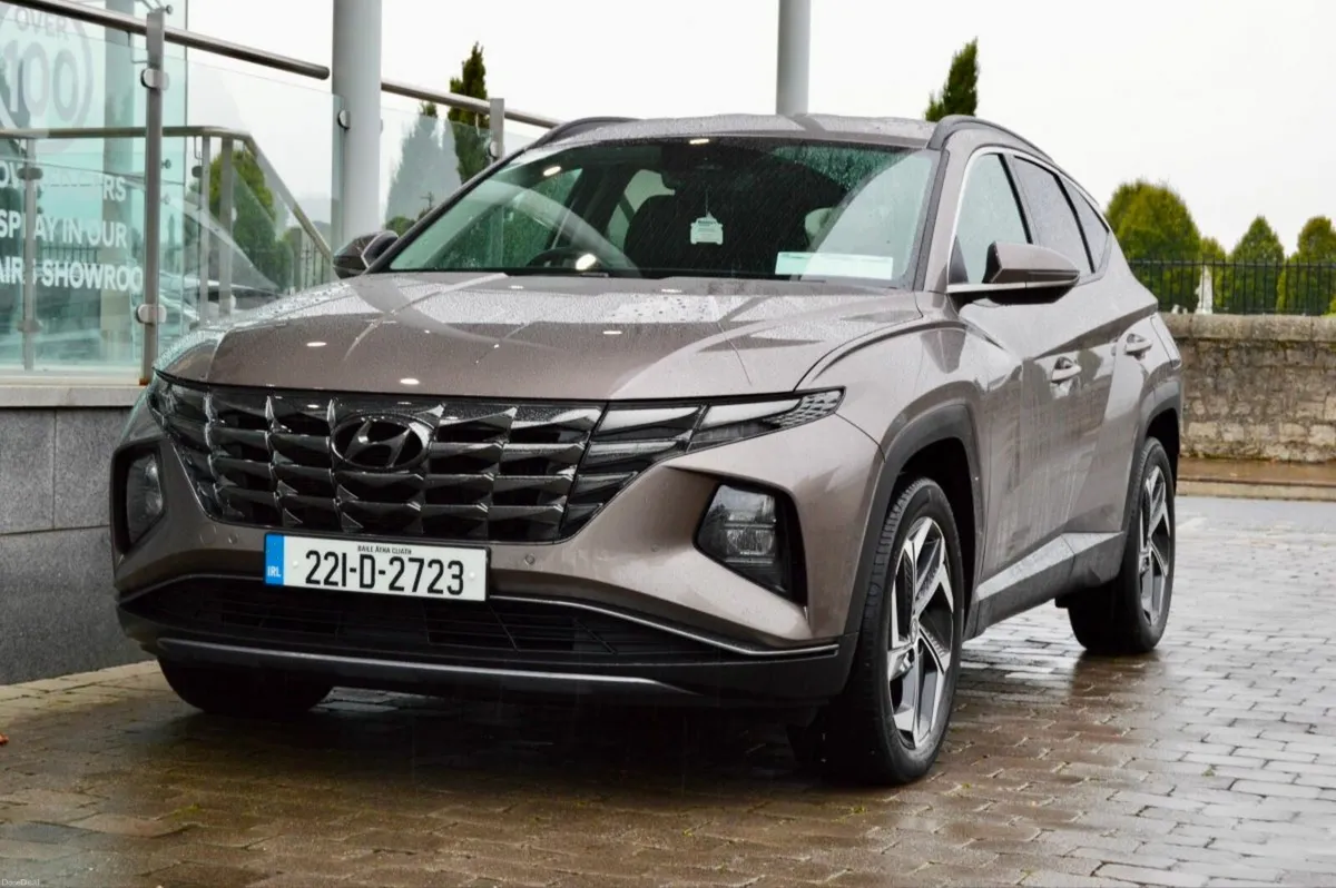 Hyundai Tucson 2WD Executive Plus HEV Auto - Image 4