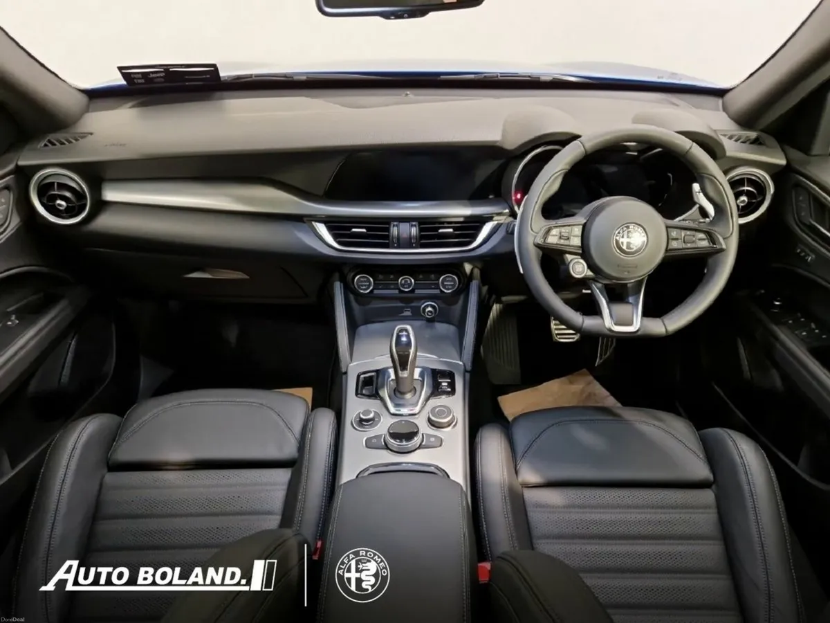 Alfa Romeo Stelvio 2.2 Veloce Q4 - Sunroof, red ca - Image 3