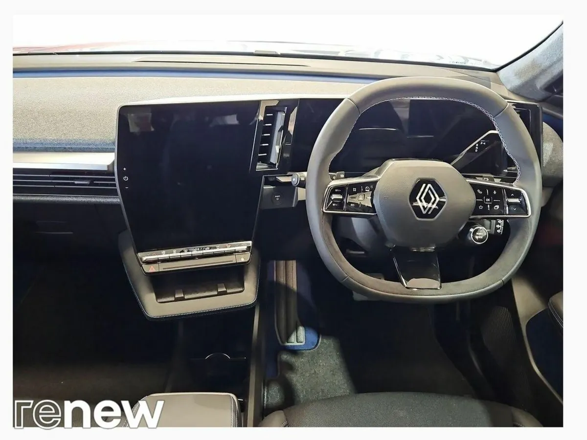 Renault Scenic techno 87kWh 220hp - Image 2