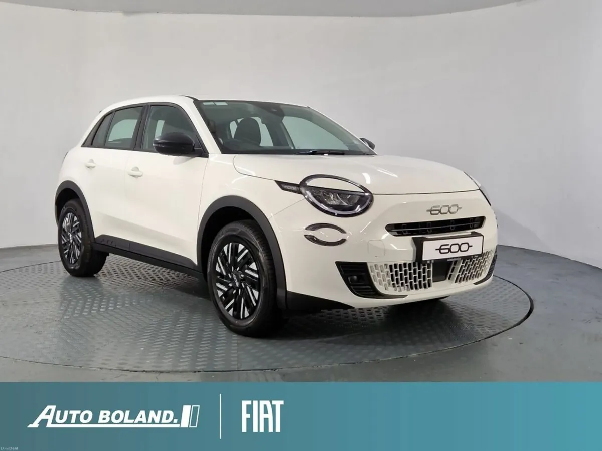Fiat 600 1.2 Hybrid - Image 1