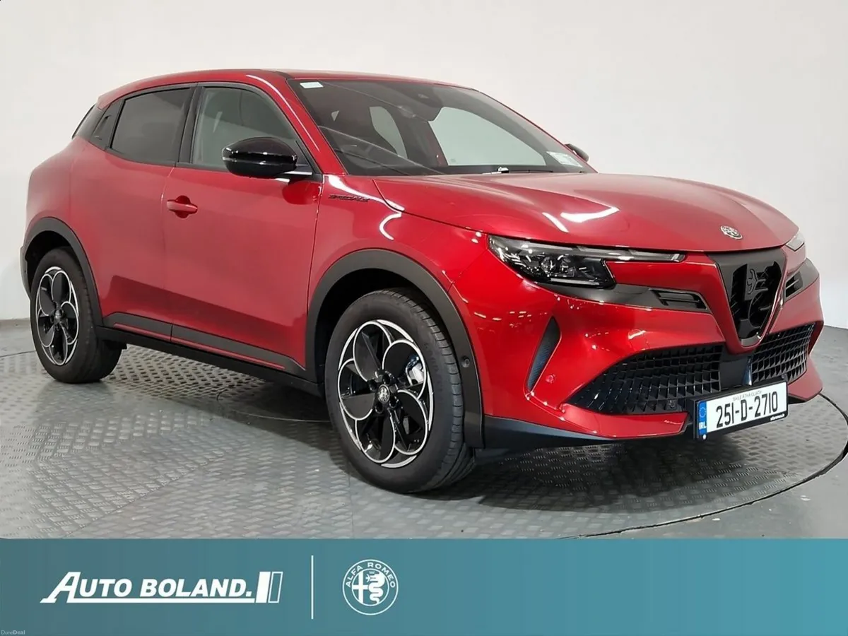 Alfa Romeo Junior Ex Demo Speciale 156bhp Tech & P - Image 1