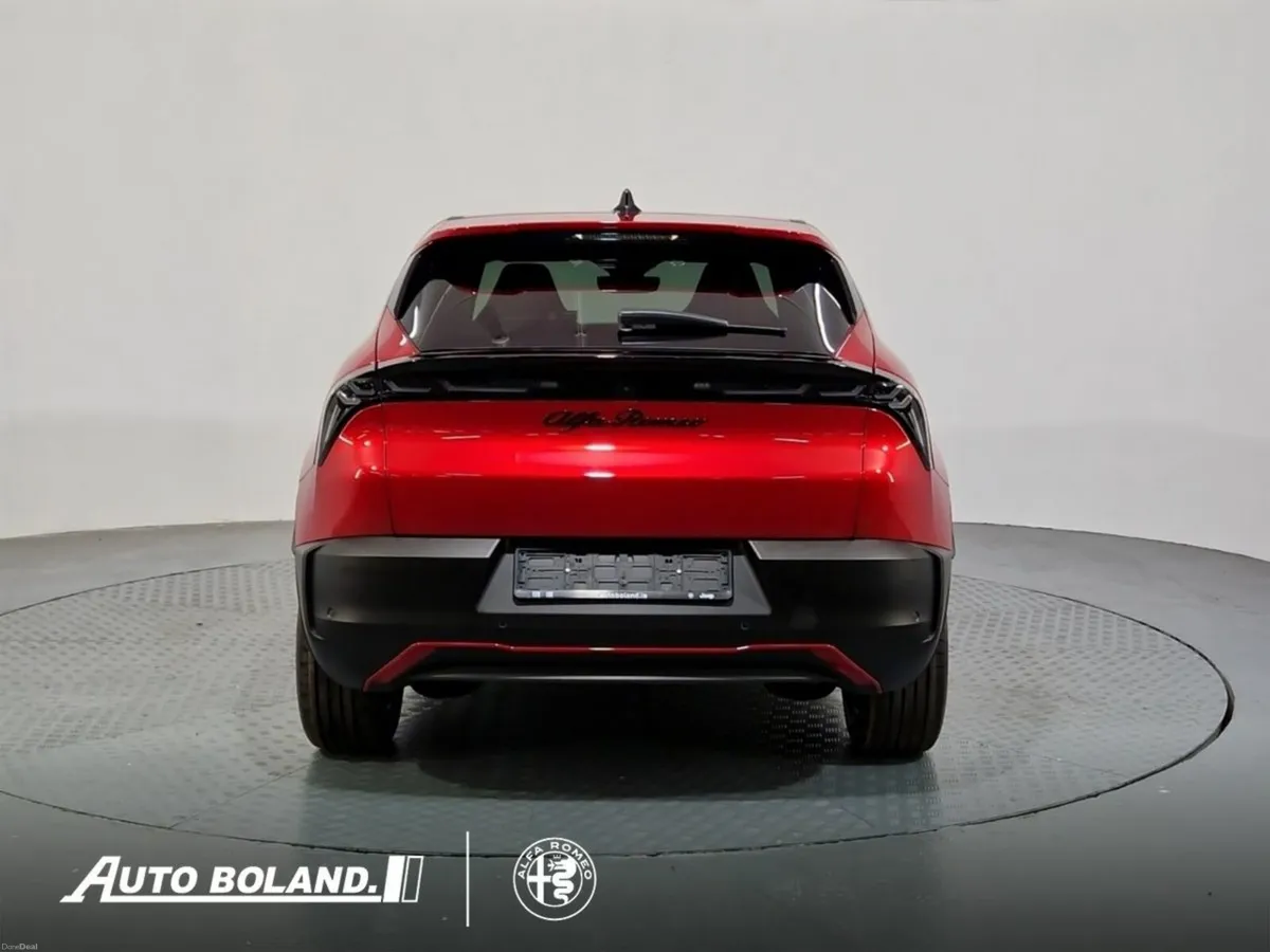 Alfa Romeo Junior Speciale 115 kW Tech & Interior - Image 4