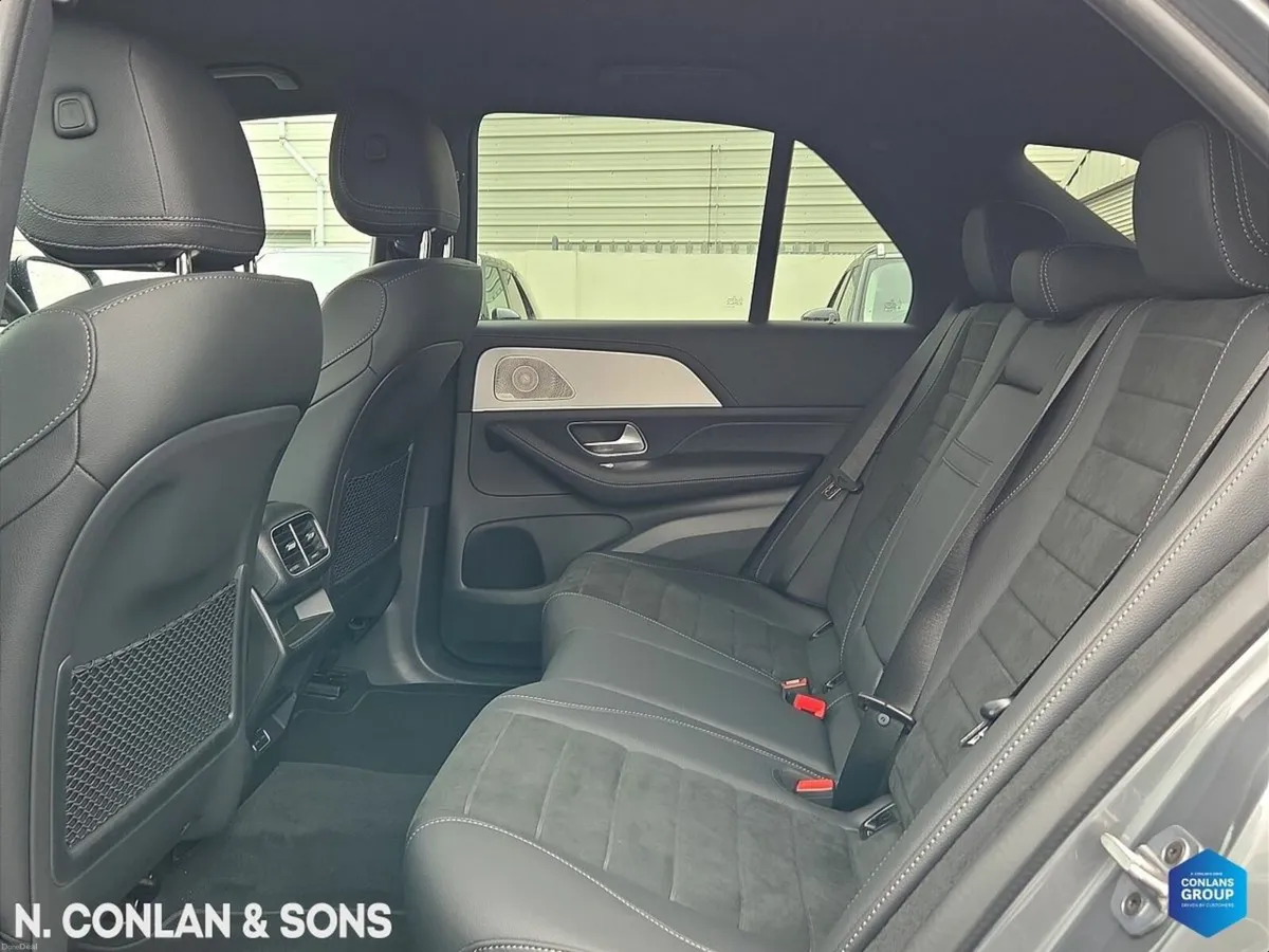 Mercedes-Benz GLE 350DE URBAN EDITION AMG 4MATIC A - Image 4
