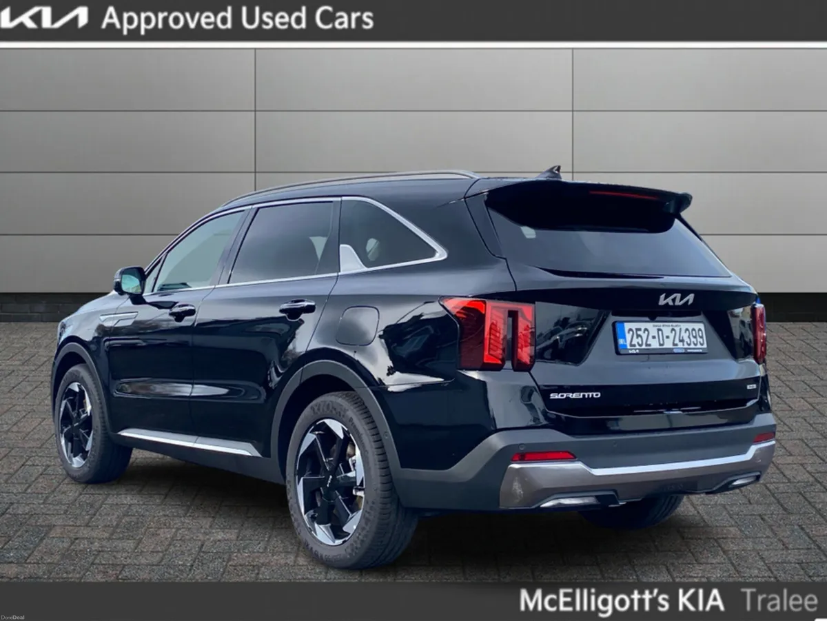 Kia Sorento PHEV PE SEM 5DR AUTO - Image 3