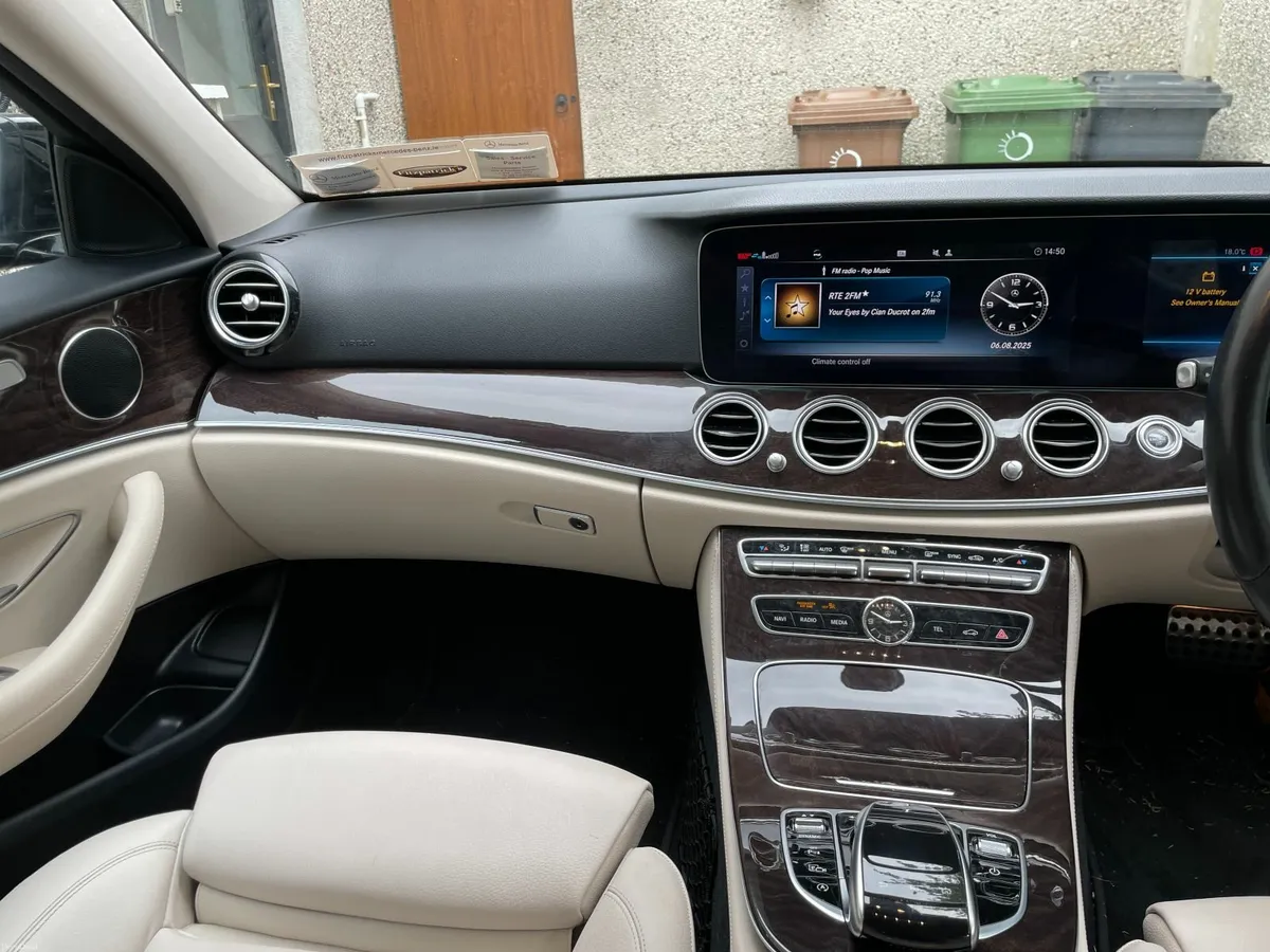 Mercedes-Benz E-Class 2019 - Image 4