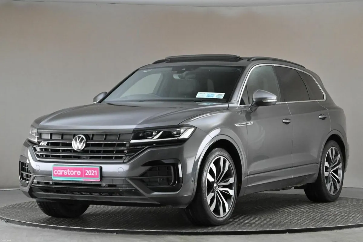 Volkswagen Touareg R-LINE 3.0TDI 286BHP V6 DSG **P - Image 3