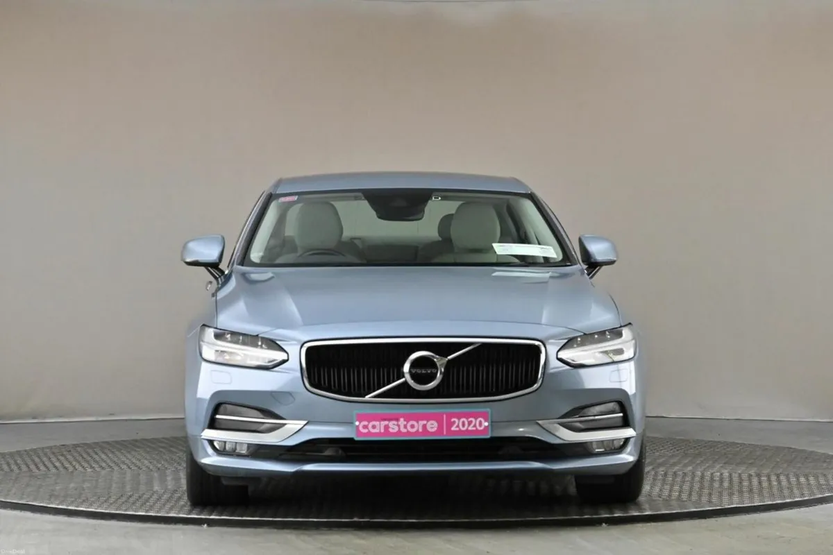 Volvo S90 2.0 D4 190BHP MOMENTUM **FULL BEIGE LEAT - Image 3