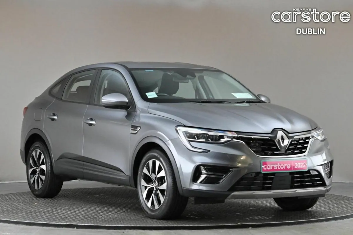 Renault Arkana ICONIC E-TECH HYBRID 145BHP AUTO - Image 1