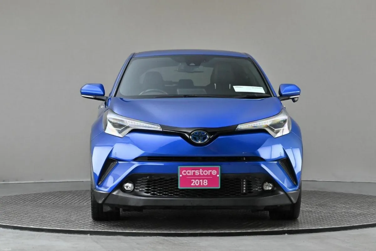 Toyota C-HR 1.8 HYBRID SPORT **REVERSE CAM**10" AN - Image 2