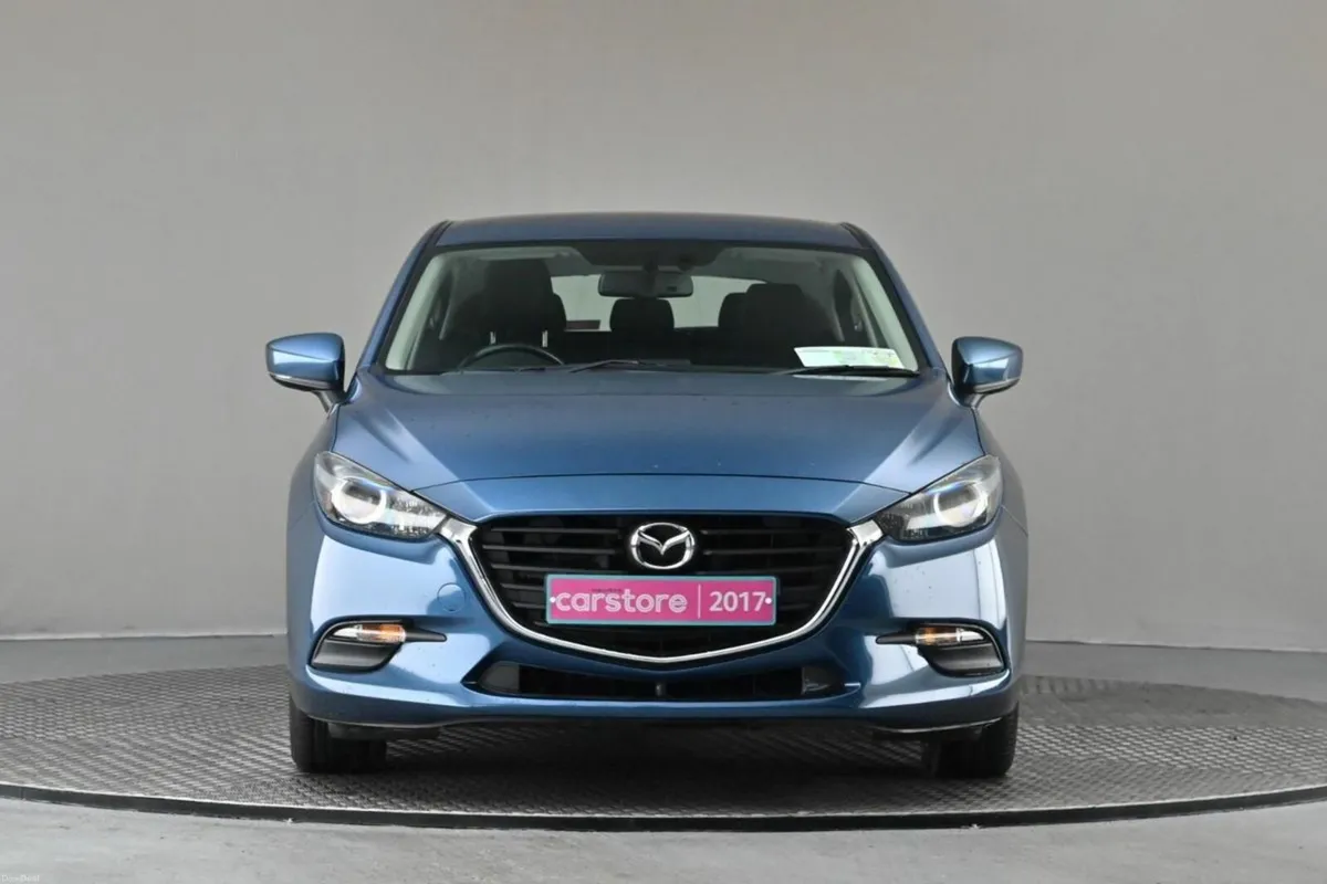 Mazda Mazda3 1.5 6SPD SKYACTIV-D SE **SAT NAV** - Image 2