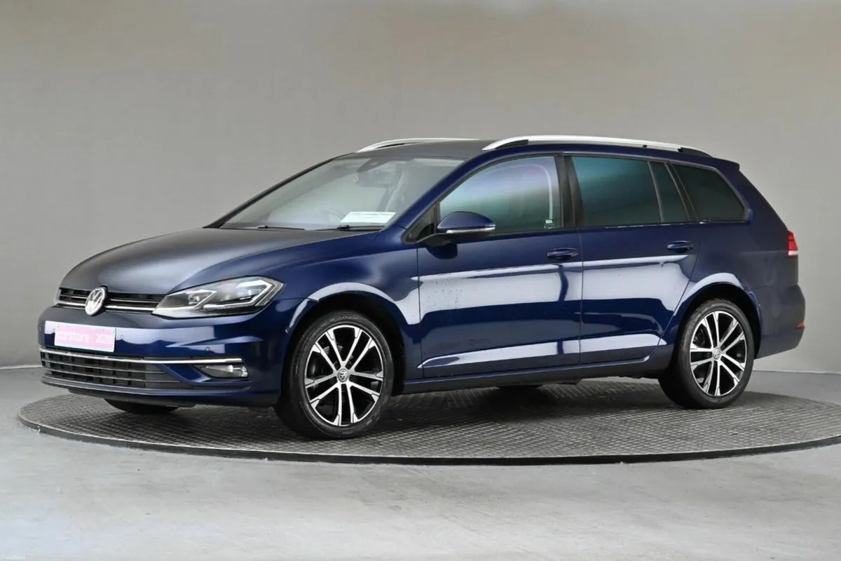 Volkswagen Golf 1.2 TSI DSG MK 7.5**COMFORTLINE ** - Image 4