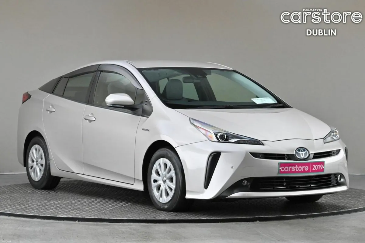 Toyota Prius 1.8 HYBRID **2TONE INTERIOR**REVERSE - Image 1