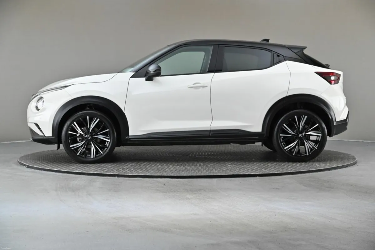 Nissan Juke 1.0T PET 6SPD N-DESIGN BLACK EXT PACK - Image 5