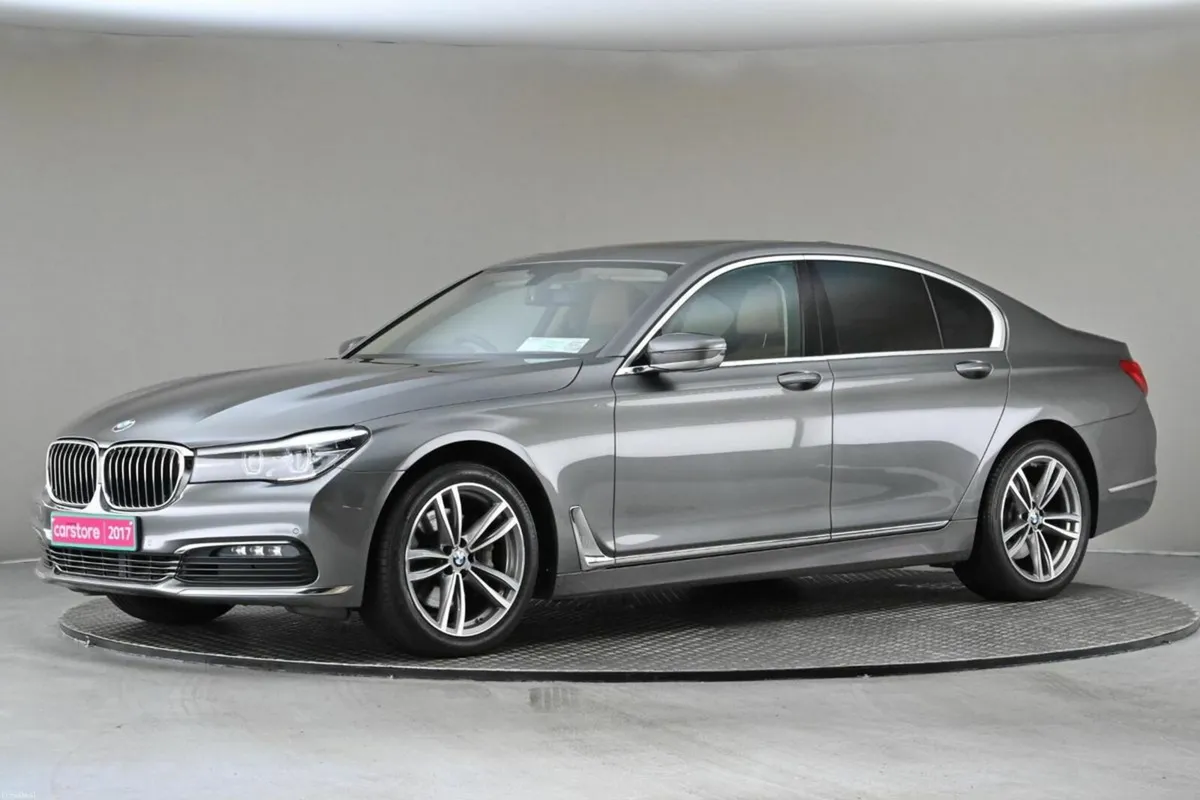 BMW 7-Series 730 D G11 **FULL BROWN LEATHER**EL. S - Image 4