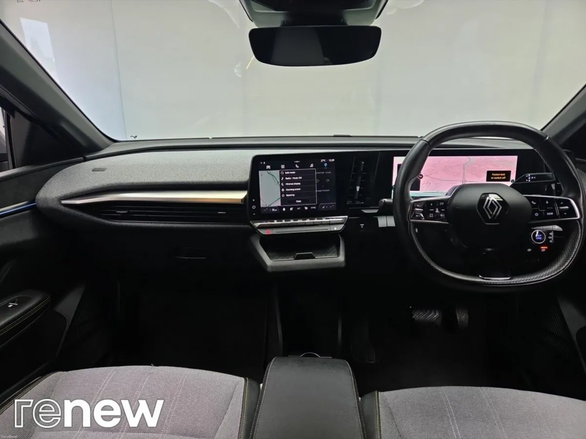 Renault Megane E-Tech EV60 220hp Techno - Image 3