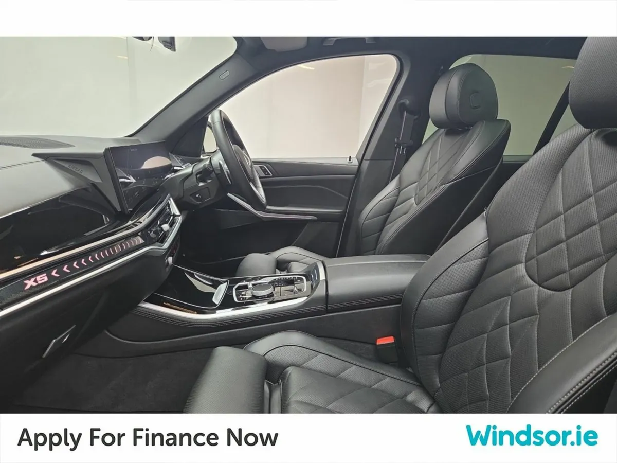 BMW X5 xDrive50e M Sport *Panoramic Sunroof* - Image 4
