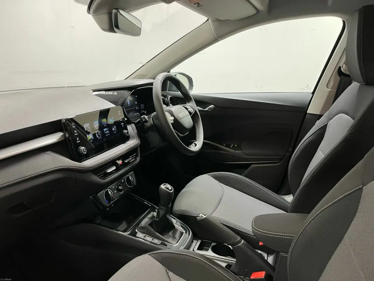 Skoda Fabia Selection 1.0TSI 95BHP - Reversing Cam - Image 4