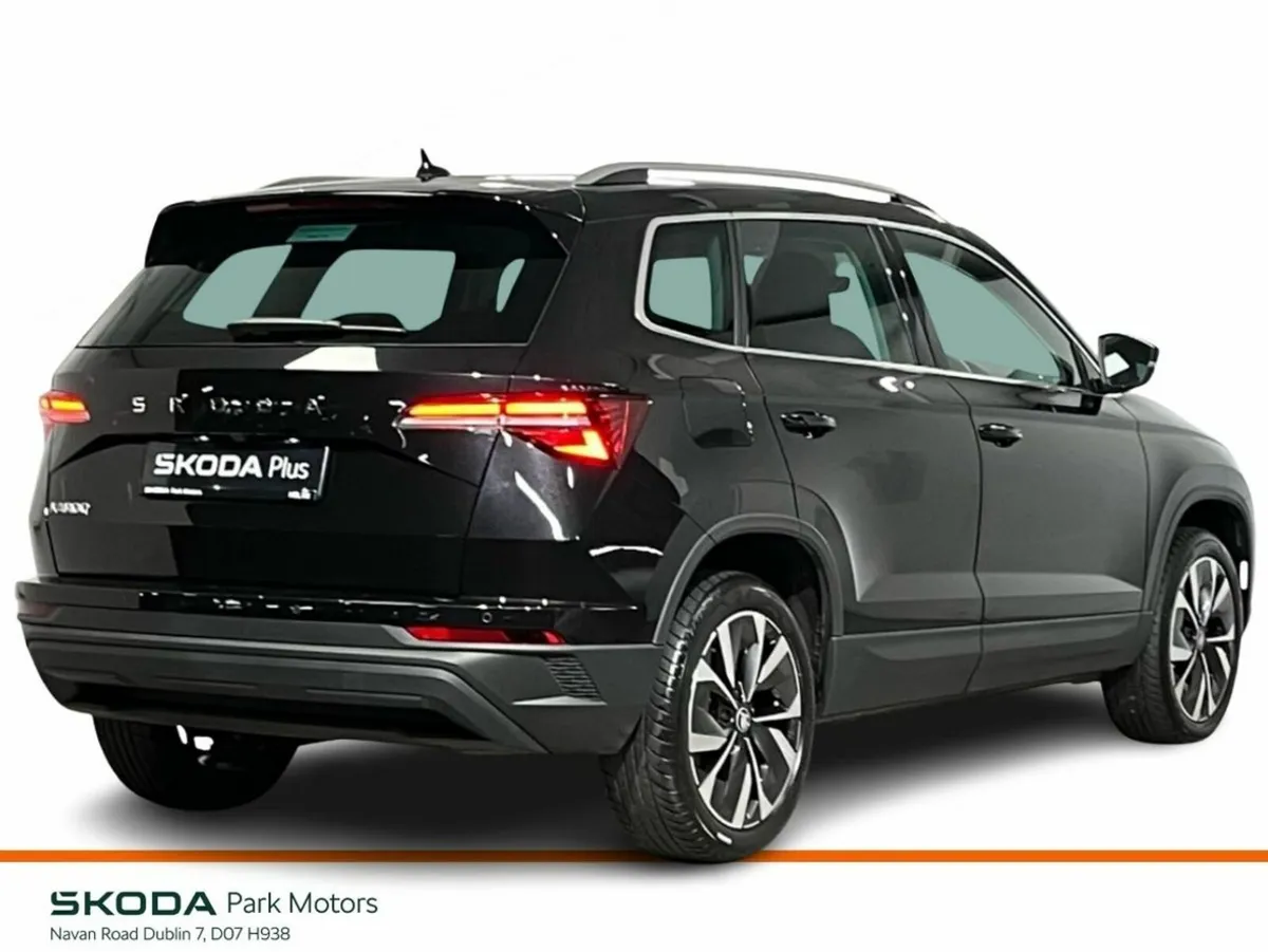 Skoda Karoq Selection+ 2.0TDI 115BHP - Reversing C - Image 4