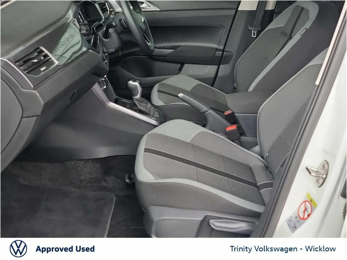 Volkswagen Polo ** AVAILABLE FOR 261 ** STYLE ** D - Image 4