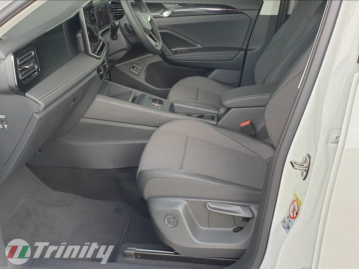 Volkswagen Tiguan ** 261 ** COMMERCIAL ** EDITION - Image 4