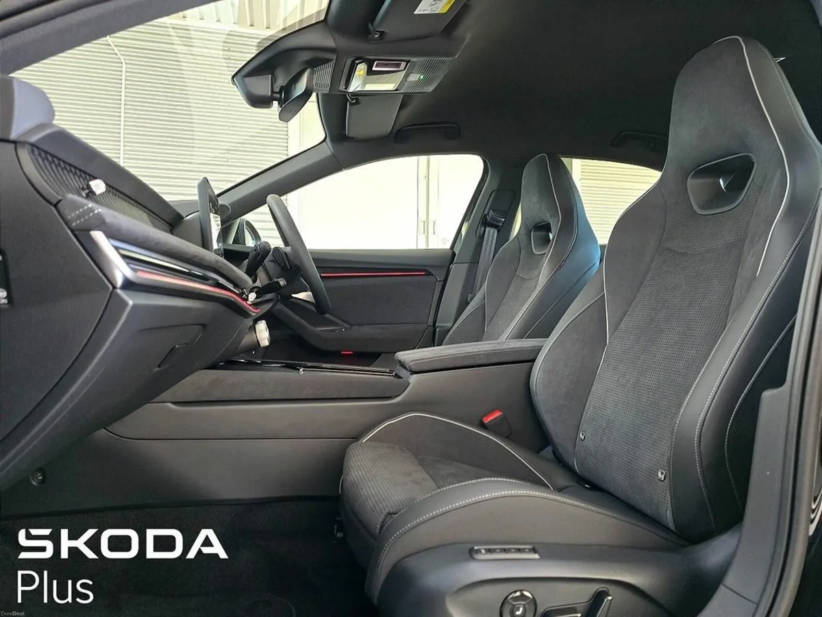 Skoda Superb Sportline 2.0TDI 150Bhp DSG - Image 4