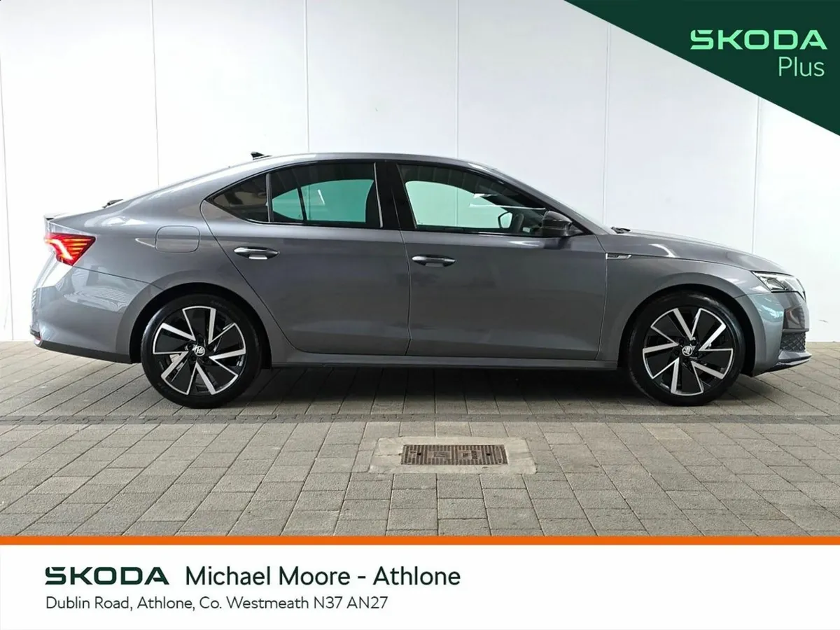 Skoda Octavia Sportline  2.0TDI 150Bhp DSG - Image 6