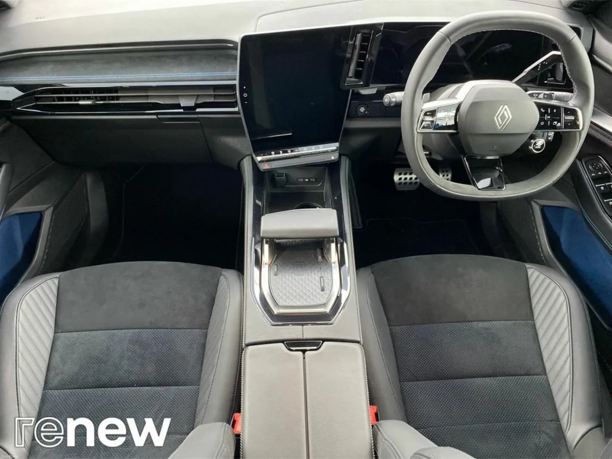 Renault Rafale E-TECH Hybrid 200 Auto esprit Alpin - Image 4