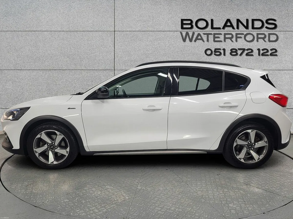 Ford Focus 1.0 Active 125PS Titanium rom €61 per w - Image 4