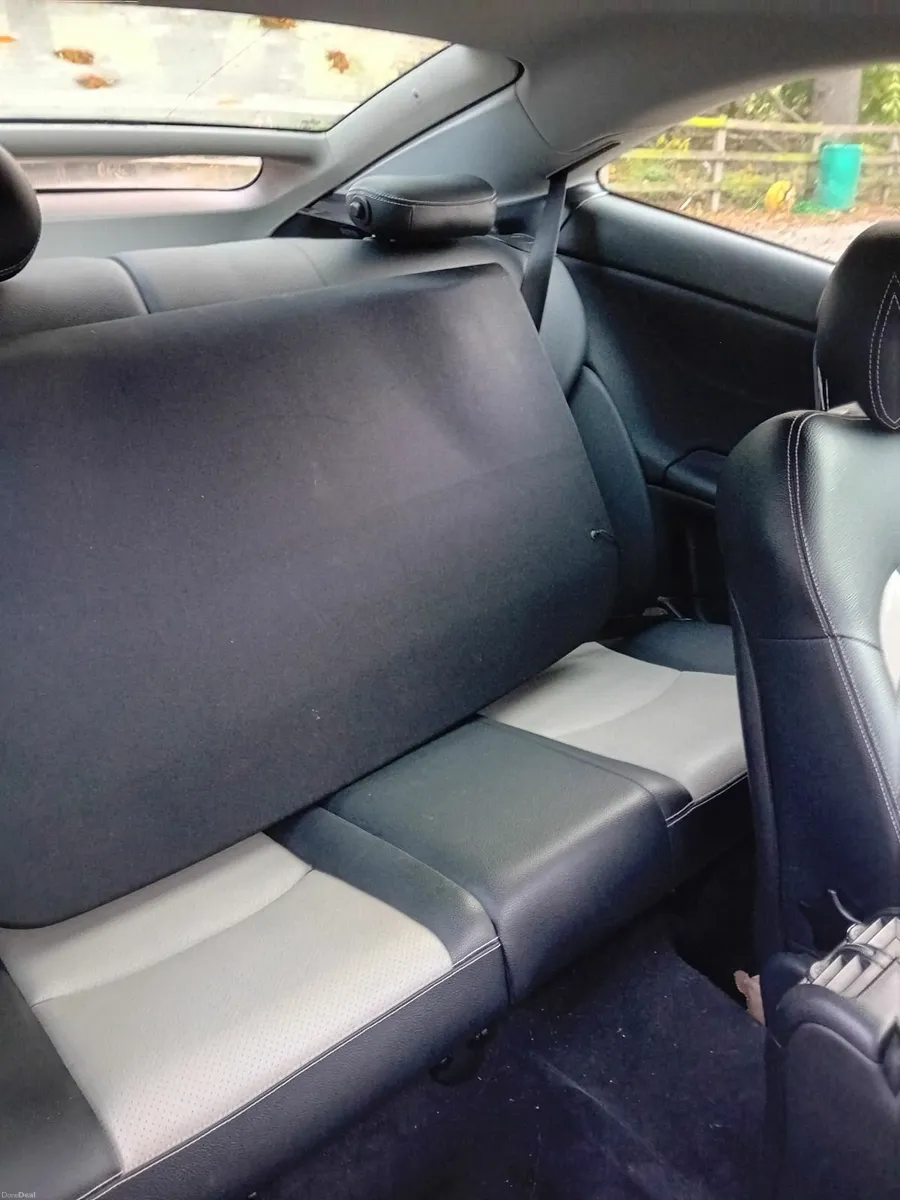 Mercedes-Benz C-Class 2007 - Image 4