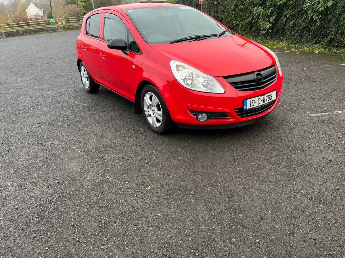 Opel Corsa 2010 1.2 16v - Image 1