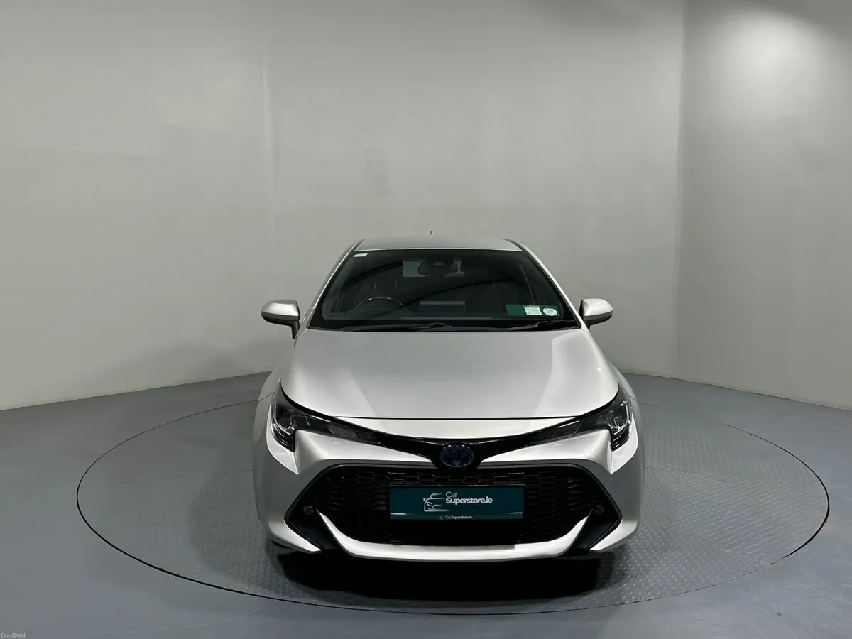 Toyota Corolla Luna Self Charging Hybrid 191 - Image 2