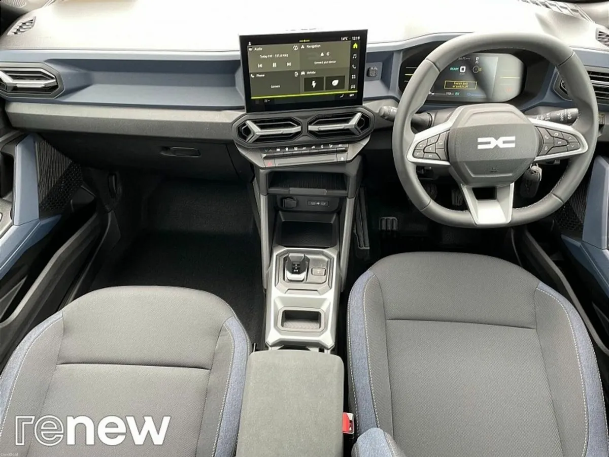 Dacia Duster EXPRESSION 1.6 HEV 140 BHP AUTO 5DR * - Image 2