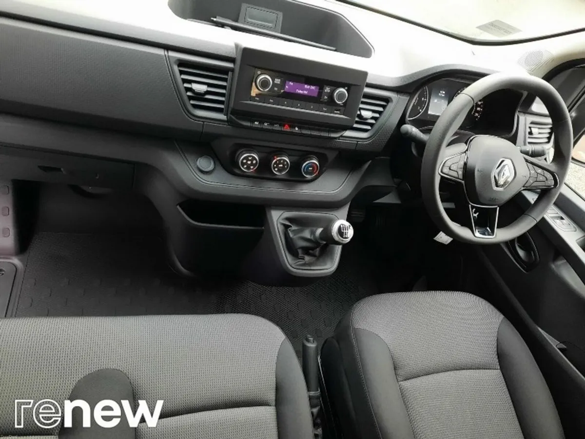 Renault Trafic LL30 START 2.0 DCI 130 BHP - ORDER - Image 4